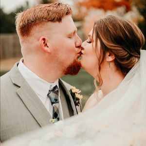 Meet your Posher, Logan